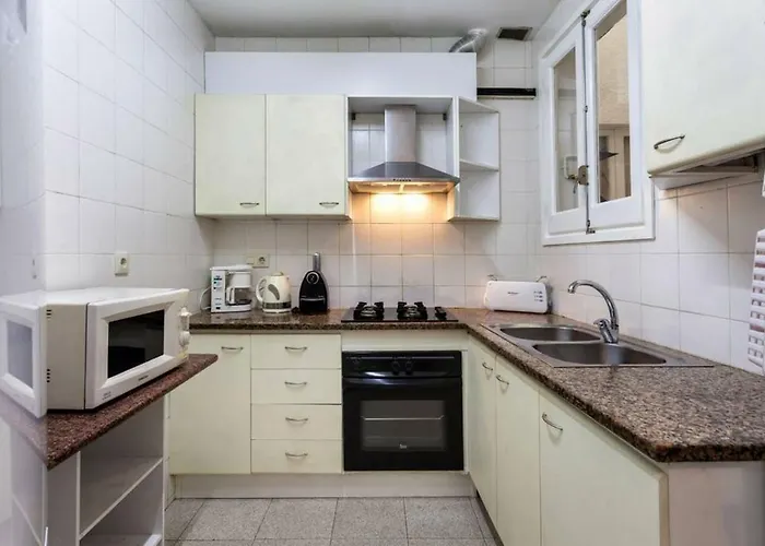 Maison Lamic 2 * 료렛 드 마르